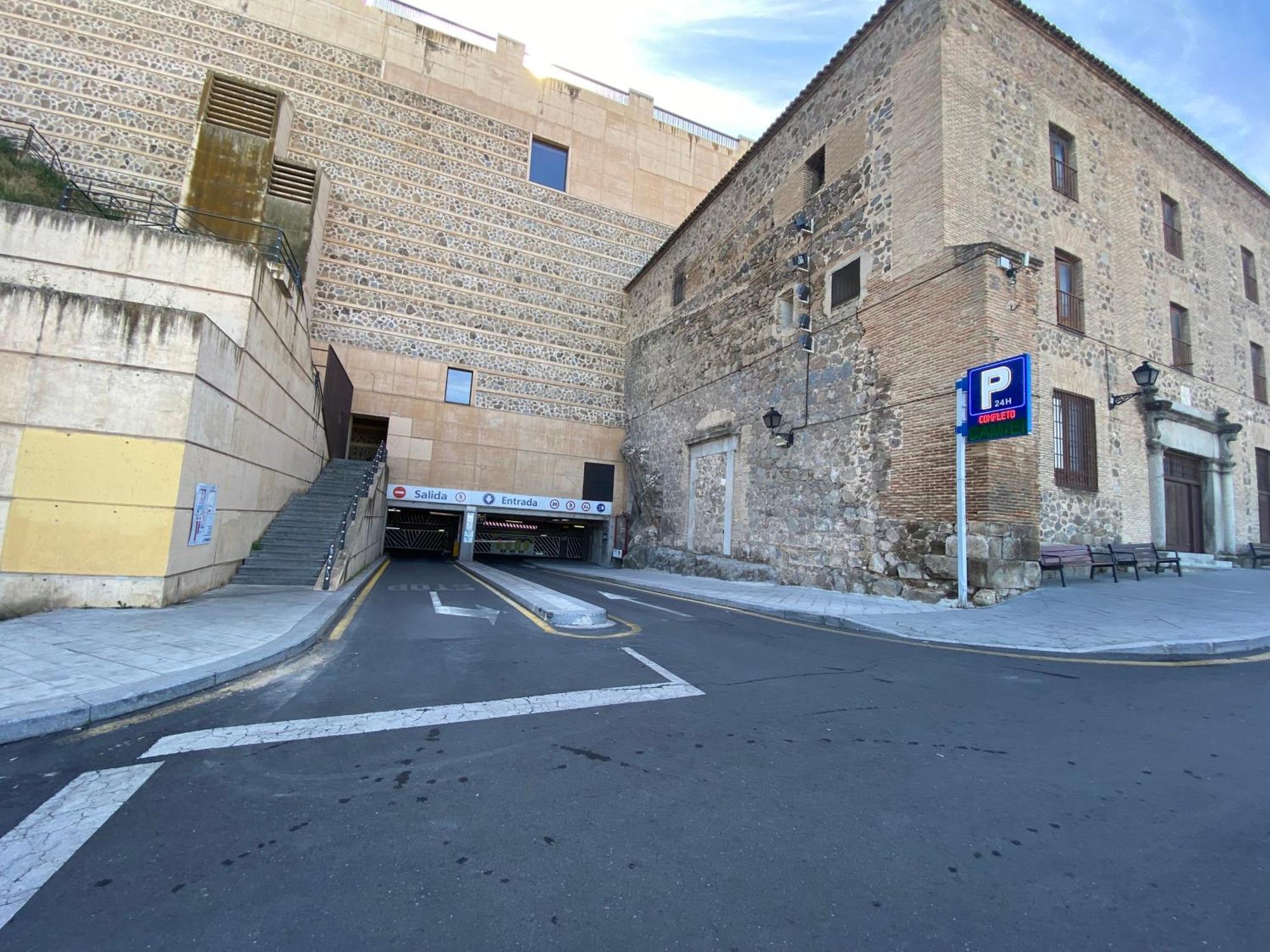 Don Quijote Apartment Toledo Exterior photo