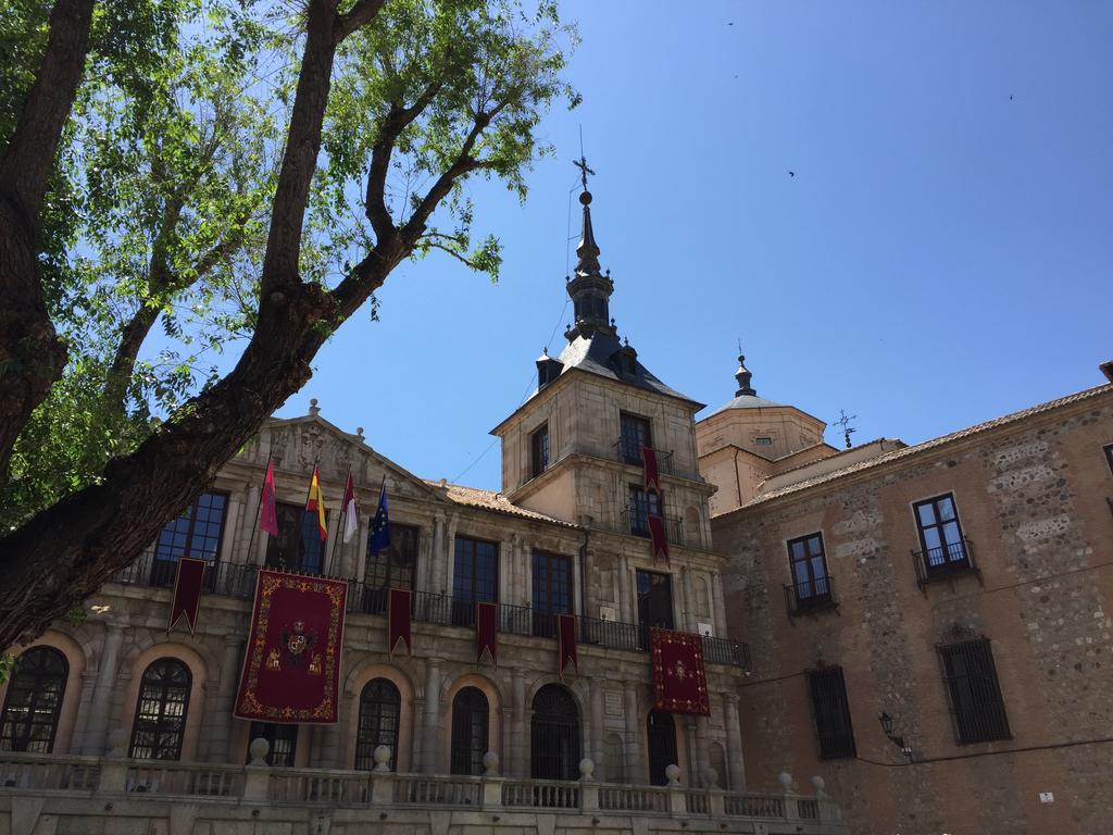 Don Quijote Apartment Toledo Exterior photo