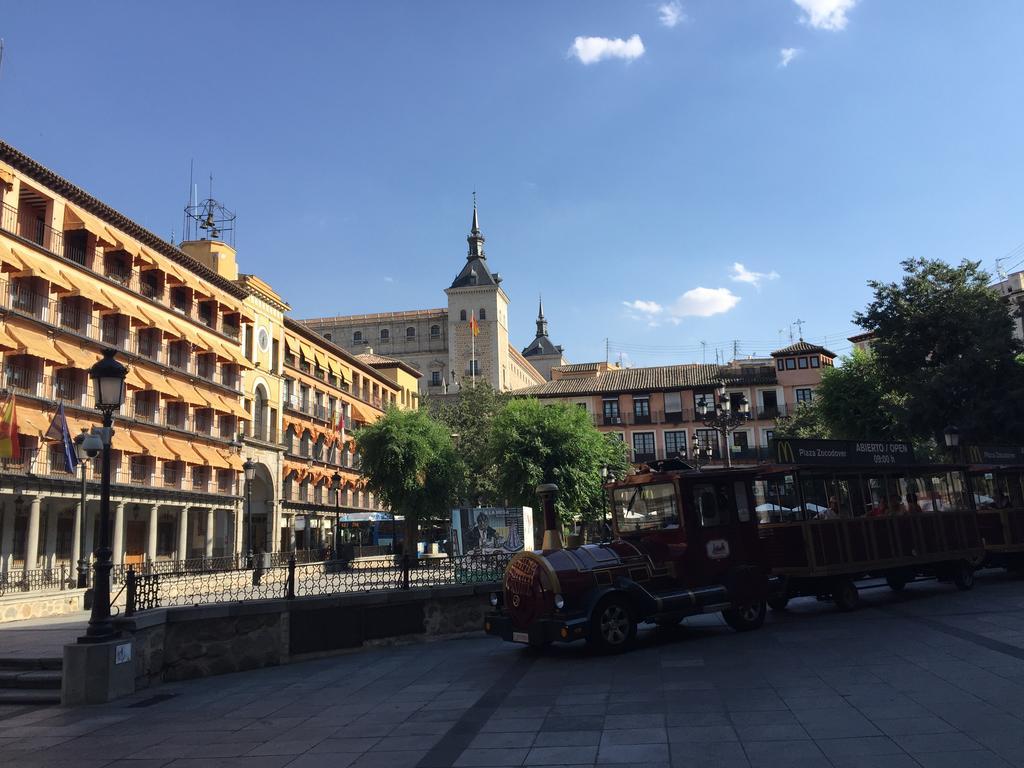 Don Quijote Apartment Toledo Exterior photo