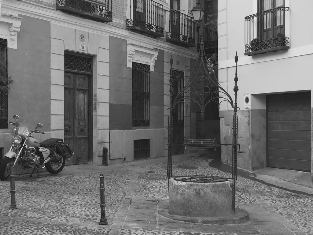 Don Quijote Apartment Toledo Exterior photo