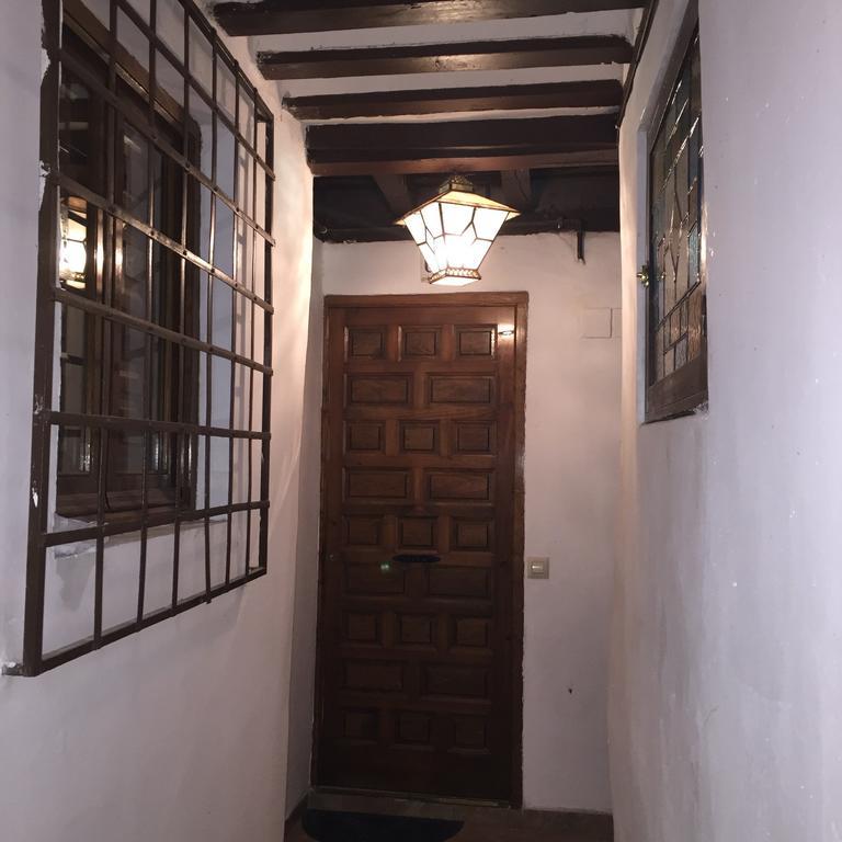 Don Quijote Apartment Toledo Exterior photo